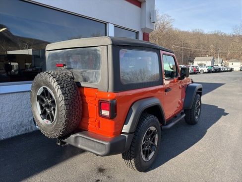 Used 2020 Jeep Wrangler Sport image 4