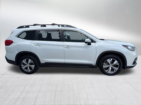 Used 2021 Subaru Ascent Premium w/ Convenience Package AWD/4WD image 4