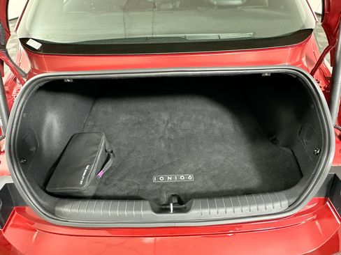 Used 2024 Hyundai Ioniq 6 SEL image 28