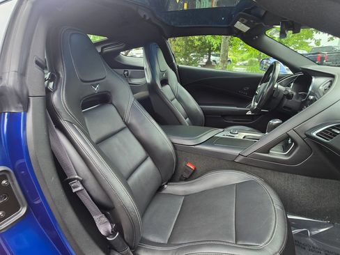 Used 2017 Chevrolet Corvette Grand Sport RWD image 12