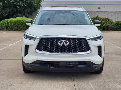 Used 2025 INFINITI QX60 Luxe w/ Cargo Package FWD image 2