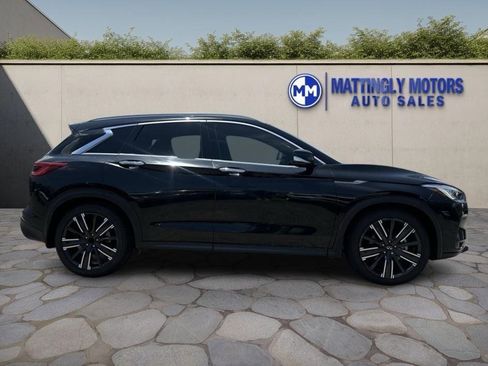 Used 2021 INFINITI QX50 Luxe w/ Appearance Package image 2