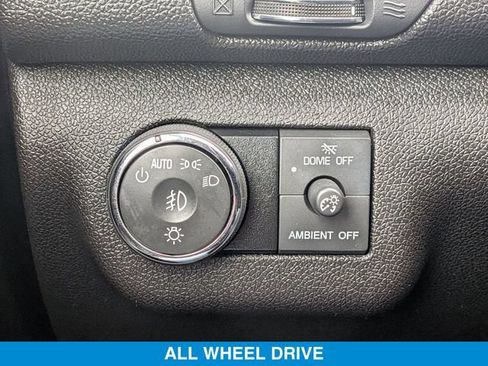 Used 2017 Chevrolet Traverse LT AWD/4WD image 18
