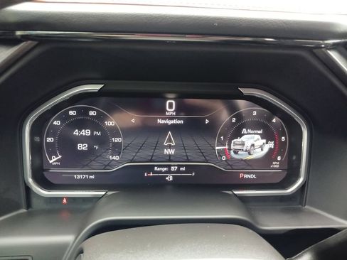 Used 2025 GMC Sierra 2500 AT4 AWD/4WD image 18