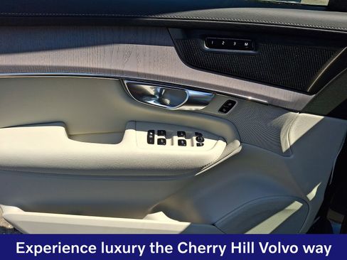 New 2026 Volvo XC90 B6 Ultra w/ Protection Package AWD/4WD image 9
