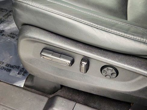 Used 2021 Honda Odyssey Touring image 12