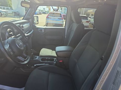 Used 2020 Jeep Wrangler Unlimited Sport AWD/4WD image 9