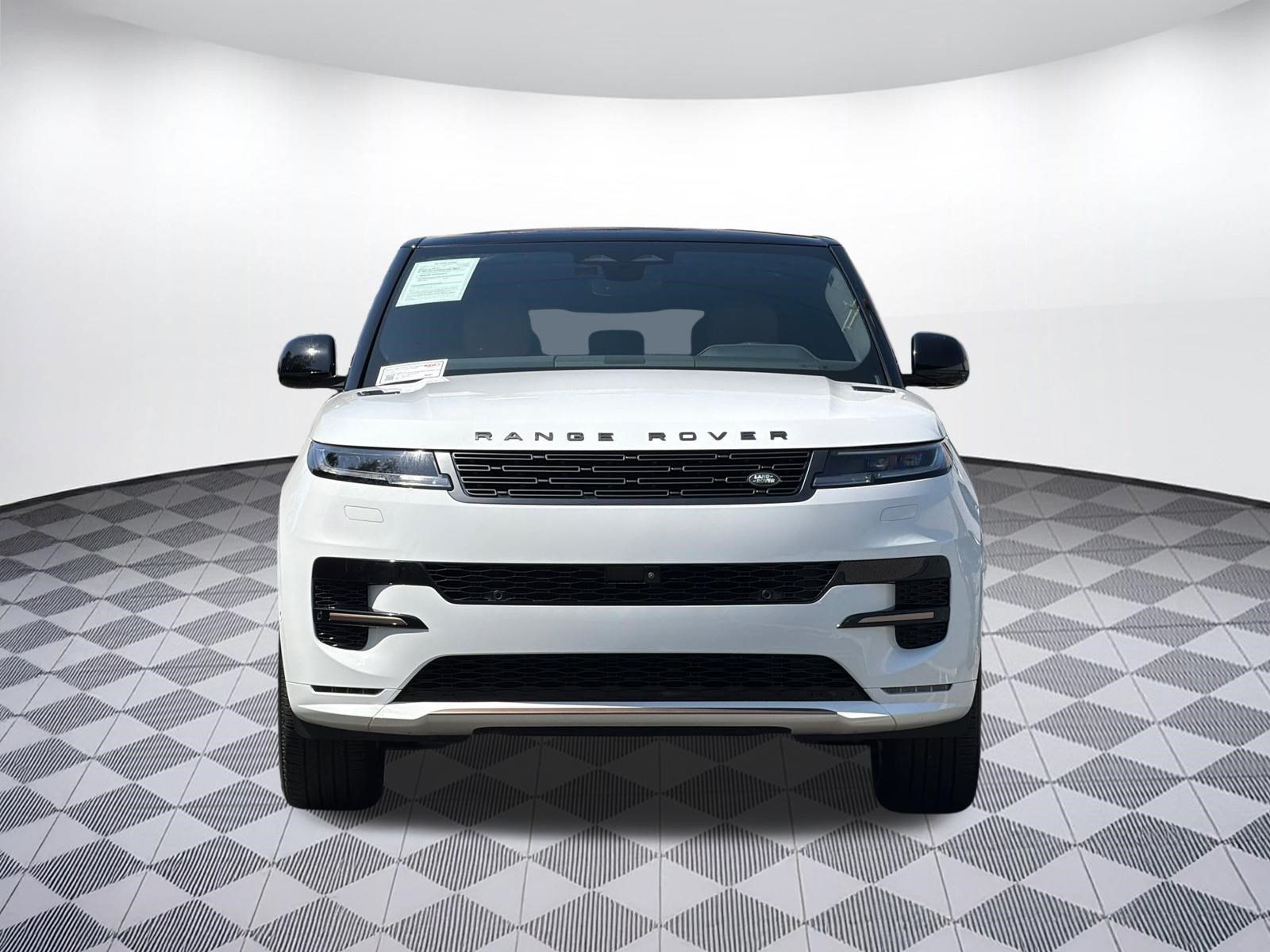 Used 2025 Land Rover Range Rover Sport Dynamic SE AWD/4WD image 5