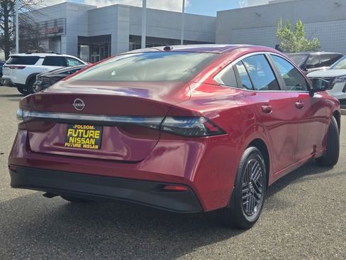 New 2026 Nissan Sentra SV FWD image 4