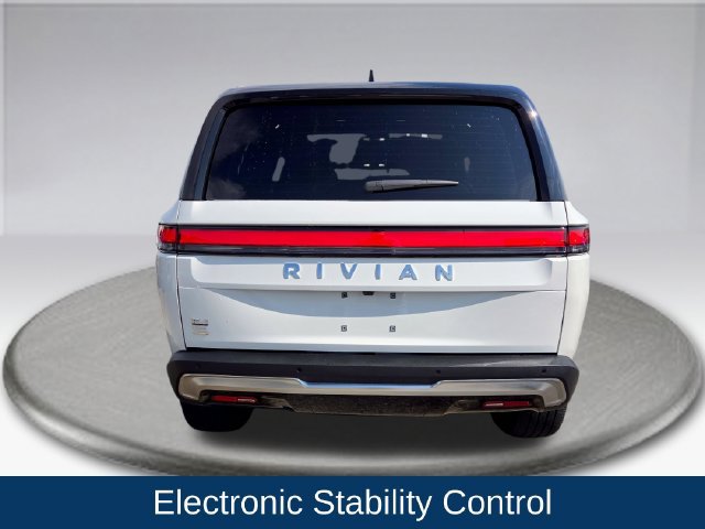 Used 2024 Rivian R1S Adventure Dual AWD/4WD image 13