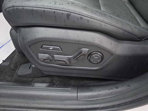 New 2025 Hyundai Santa Fe Calligraphy image 17