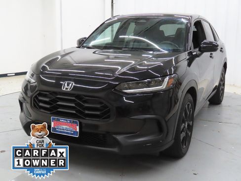 Used 2023 Honda HR-V Sport image 7