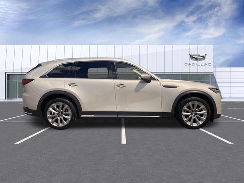 Used 2024 MAZDA CX-90 3.3 Turbo w/ Premium Package AWD/4WD image 9