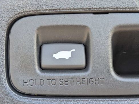 Used 2024 Honda CR-V Sport Touring image 12