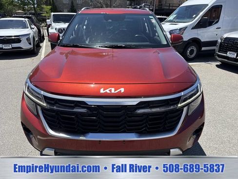 Used 2024 Kia Seltos S AWD/4WD image 11