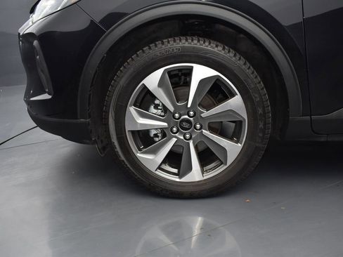 Used 2024 Ford Escape Platinum AWD/4WD image 8