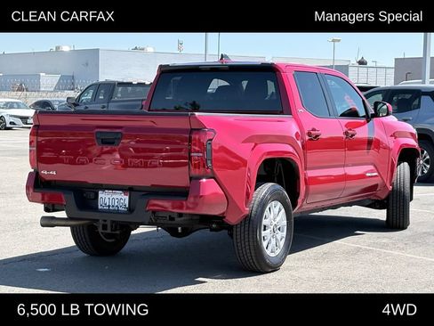Used 2025 Toyota Tacoma SR5 AWD/4WD image 5