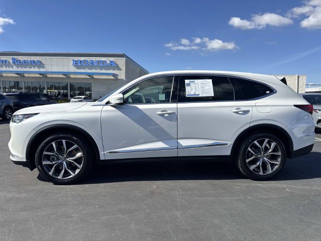 Used 2024 Acura MDX w/ Technology Package FWD image 2