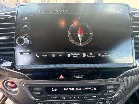 Used 2024 Honda Ridgeline Sport image 20