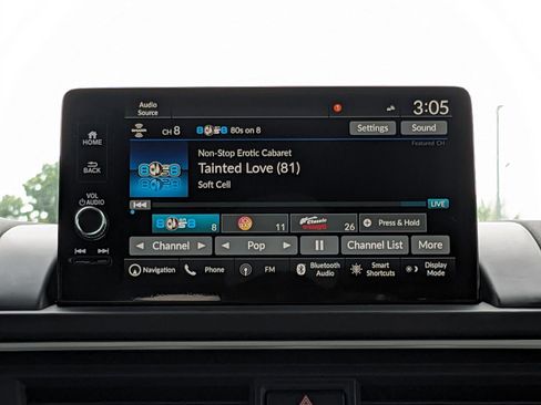 New 2025 Honda Pilot Touring image 18