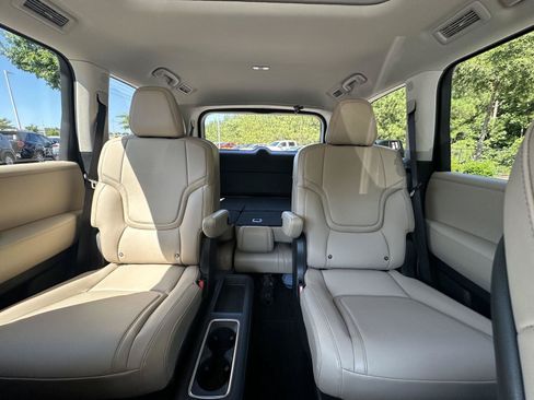 Used 2025 INFINITI QX80 Pure RWD image 13