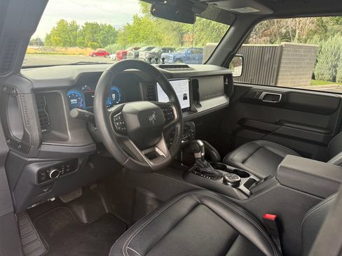 Used 2025 Ford Bronco Badlands AWD/4WD image 22