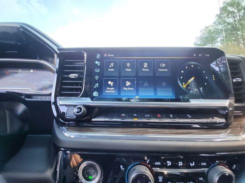 Certified 2023 Chevrolet Silverado 1500 RST image 17