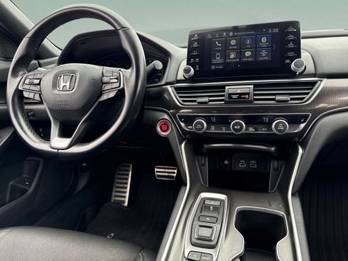 Used 2022 Honda Accord Sport image 11