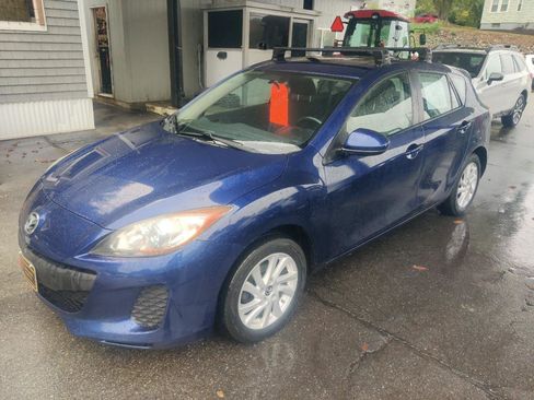 Used 2013 MAZDA MAZDA3 i Touring image 2