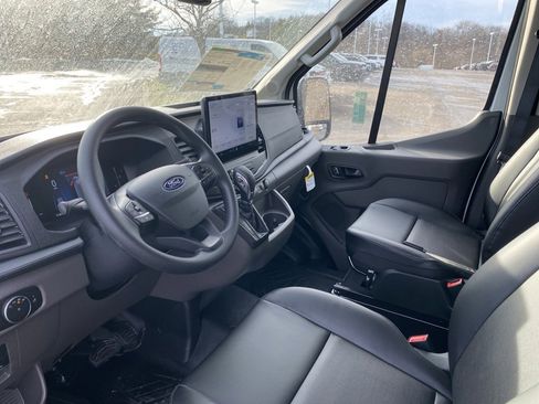 New 2026 Ford Transit 250 Base image 18