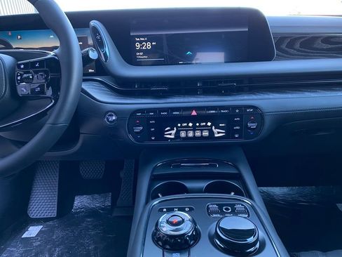 New 2026 Genesis G90 3.5T Prestige image 21