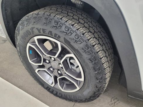 Used 2022 Jeep Grand Cherokee Trailhawk image 31