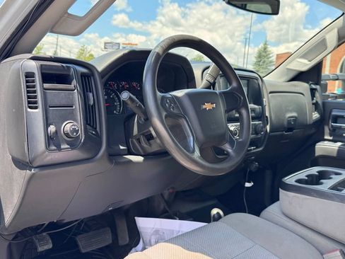 Used 2018 Chevrolet Silverado 3500 W/T w/ WT Convenience Package AWD/4WD image 12