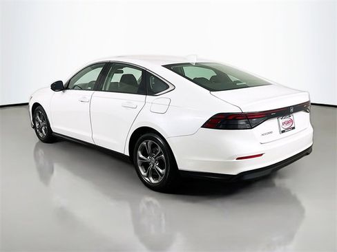 Used 2024 Honda Accord EX image 17