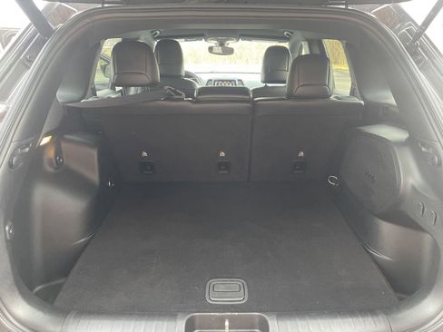 Used 2019 Jeep Cherokee High Altitude image 21