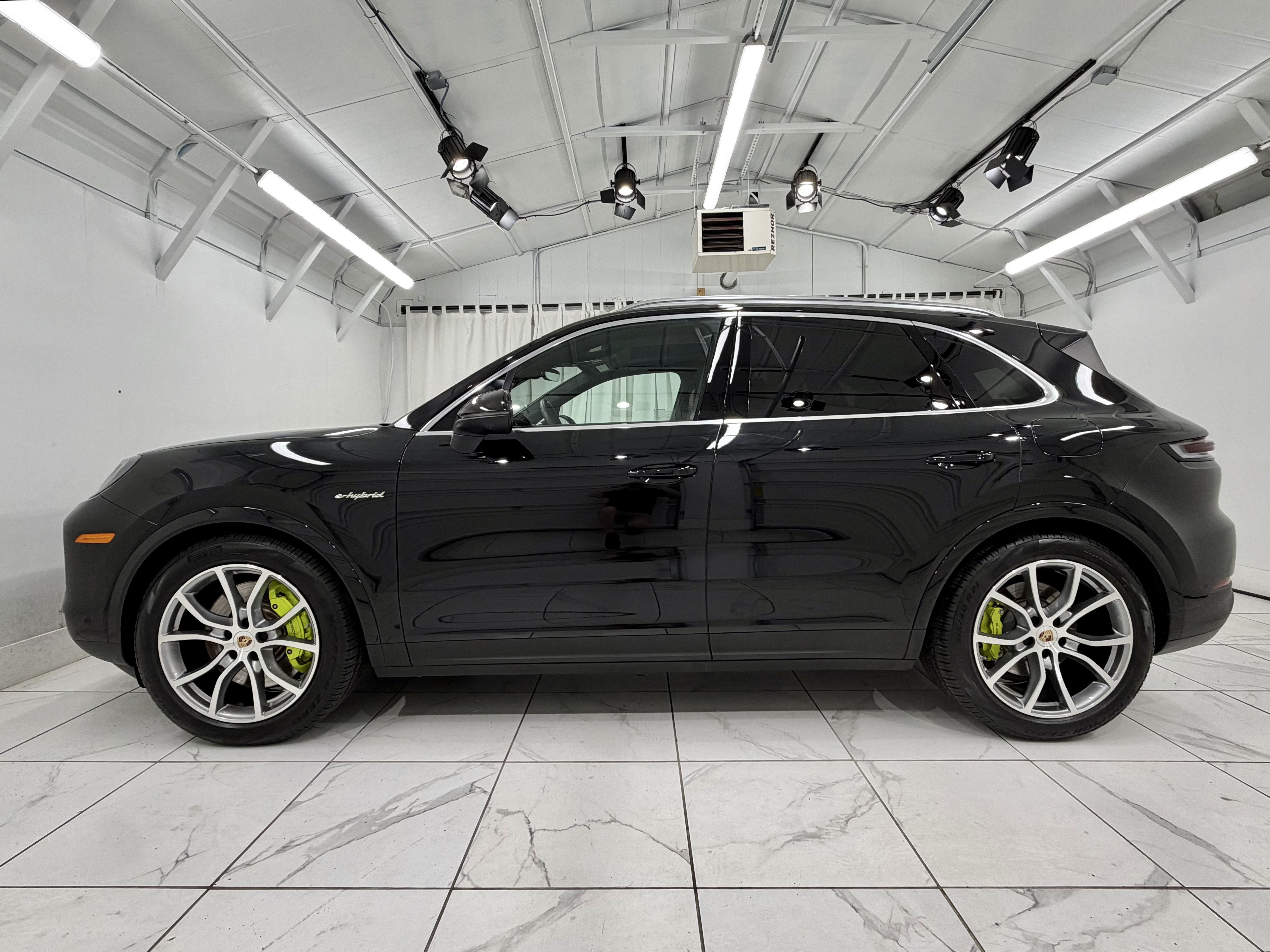 Certified 2026 Porsche Cayenne S AWD/4WD image 15