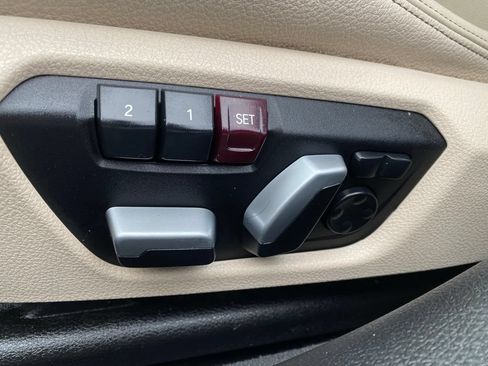 Used 2016 BMW 330e RWD image 10