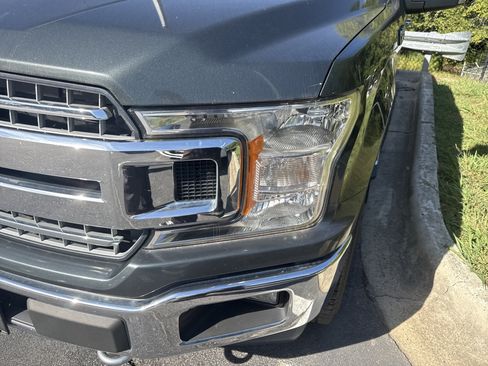 Used 2018 Ford F150 XLT w/ Equipment Group 302A Luxury AWD/4WD image 12