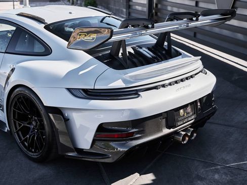 Used 2025 Porsche 911 GT3 RS RWD image 11