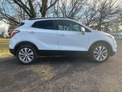 Used 2020 Buick Encore Preferred w/ Safety Package image 4
