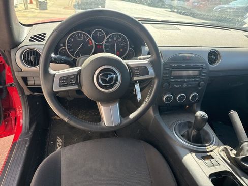 Used 2010 MAZDA MX-5 Miata Sport w/ Convenience Pkg RWD image 10