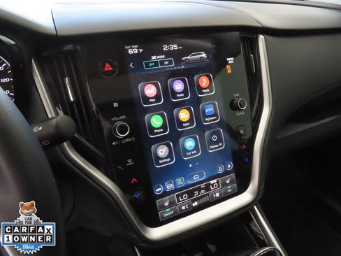 Certified 2025 Subaru Outback Premium image 19