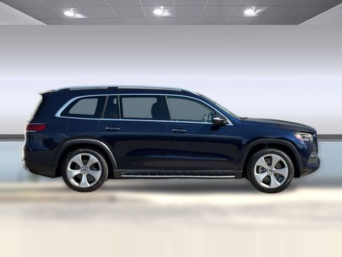 Used 2022 Mercedes-Benz GLS 450 4MATIC image 8