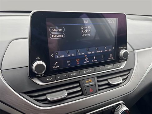 Used 2024 Nissan Altima 2.5 SR image 13