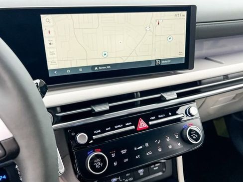 New 2026 Hyundai Tucson Limited image 22