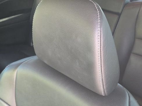 Used 2022 Honda Pilot Touring image 15