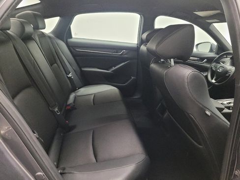 Used 2019 Honda Accord Sport image 19