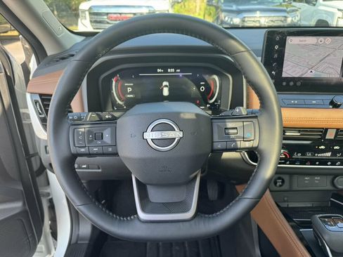 Used 2026 Nissan Rogue Platinum w/ Platinum Premium Package AWD/4WD image 5