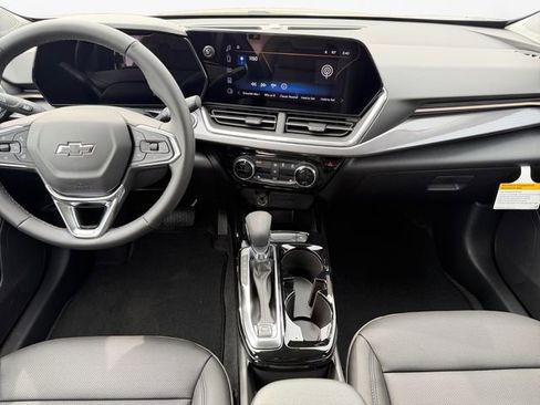 New 2026 Chevrolet Trax ACTIV FWD image 11