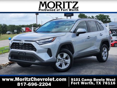 Used 2025 Toyota RAV4 XLE w/ Convenience Package FWD image 1